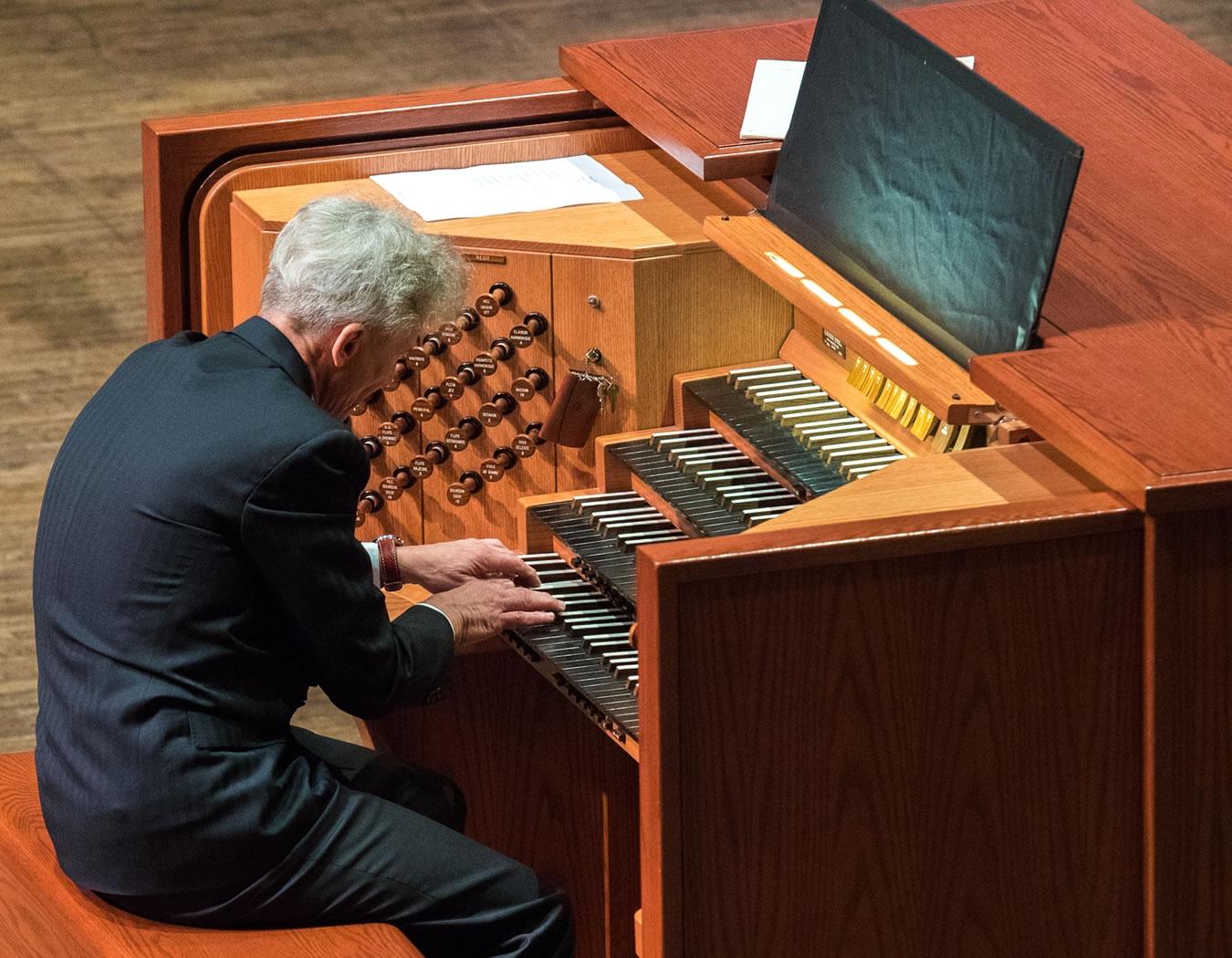 Festival of Great Organ Music — All the Stops