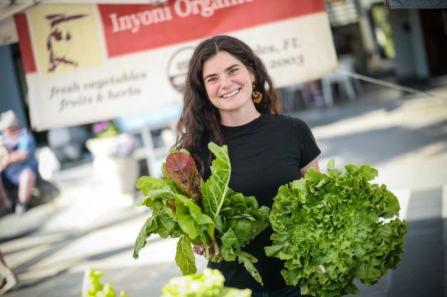 Weekly Farmers Market on Third Street South