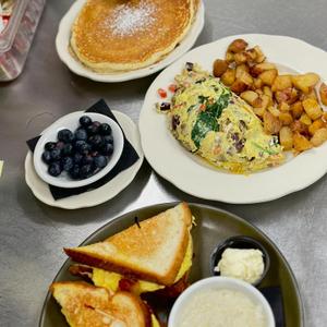 Mela’s Cafe 1
