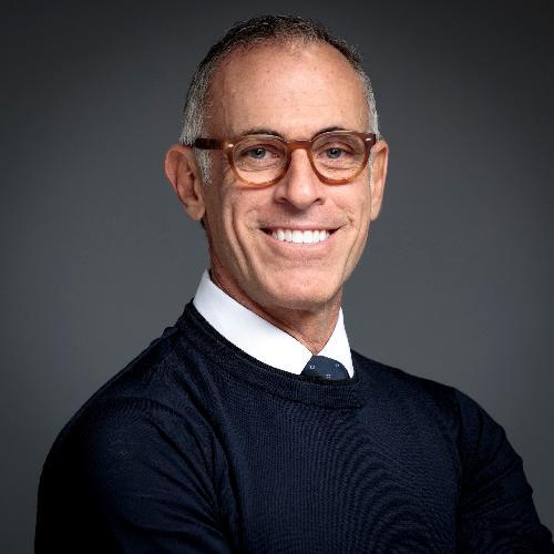 Bruce M Nakfoor
