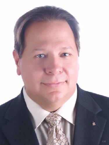Carlos M Mendez