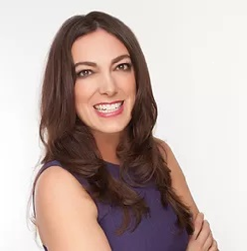 Monica  Robles